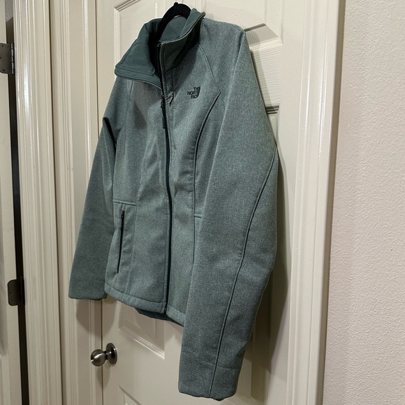 Womens The North Face Apex Bionic Softshell Windwall Jacket Gray Size Medium - Picture 5 of 9